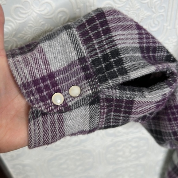 Dakota | Heavy Duty Plaid Flannel, Black, Gray, Purple & White - Picture 4 of 8